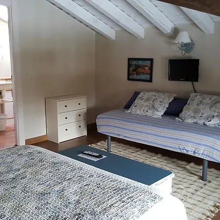 林德斯文纳斯蒲萨达乡村酒店 酒店 La Lomba